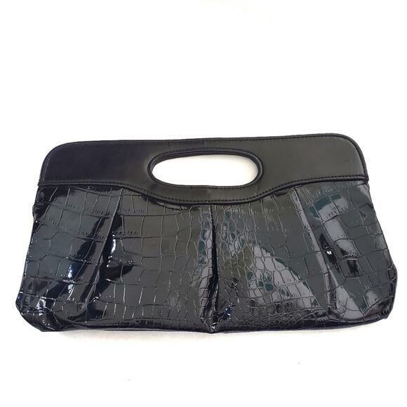 B. Bag | Shiny Black Crocodile Texture Clutch - Picture 1 of 6